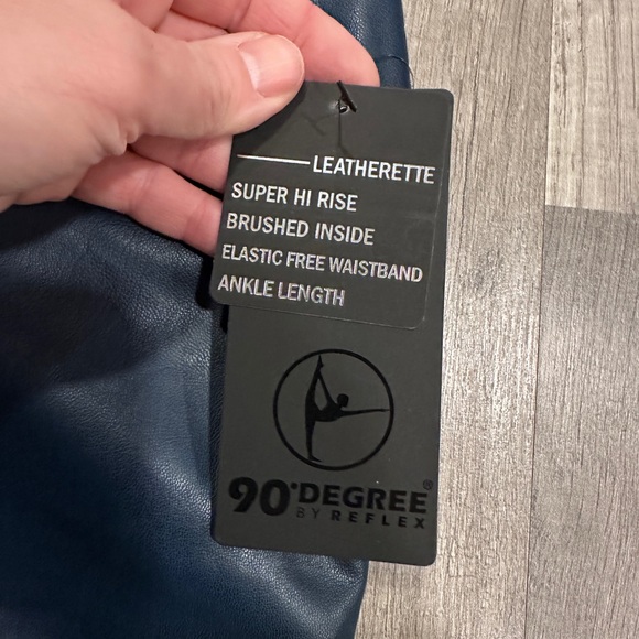 New with tags 
90 degree by reflex arctic navy leggings- medium - Picture 5 of 6